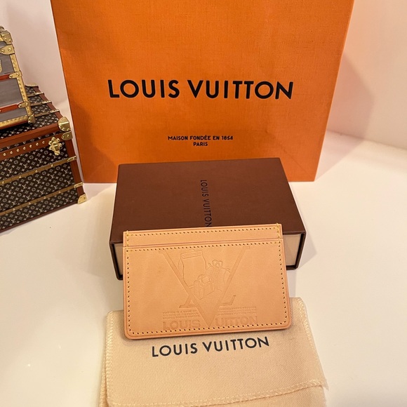 🎀 LOUIS VUITTON Vachetta Voyages Card Holder LIMITED EDITION - Picture 2 of 9